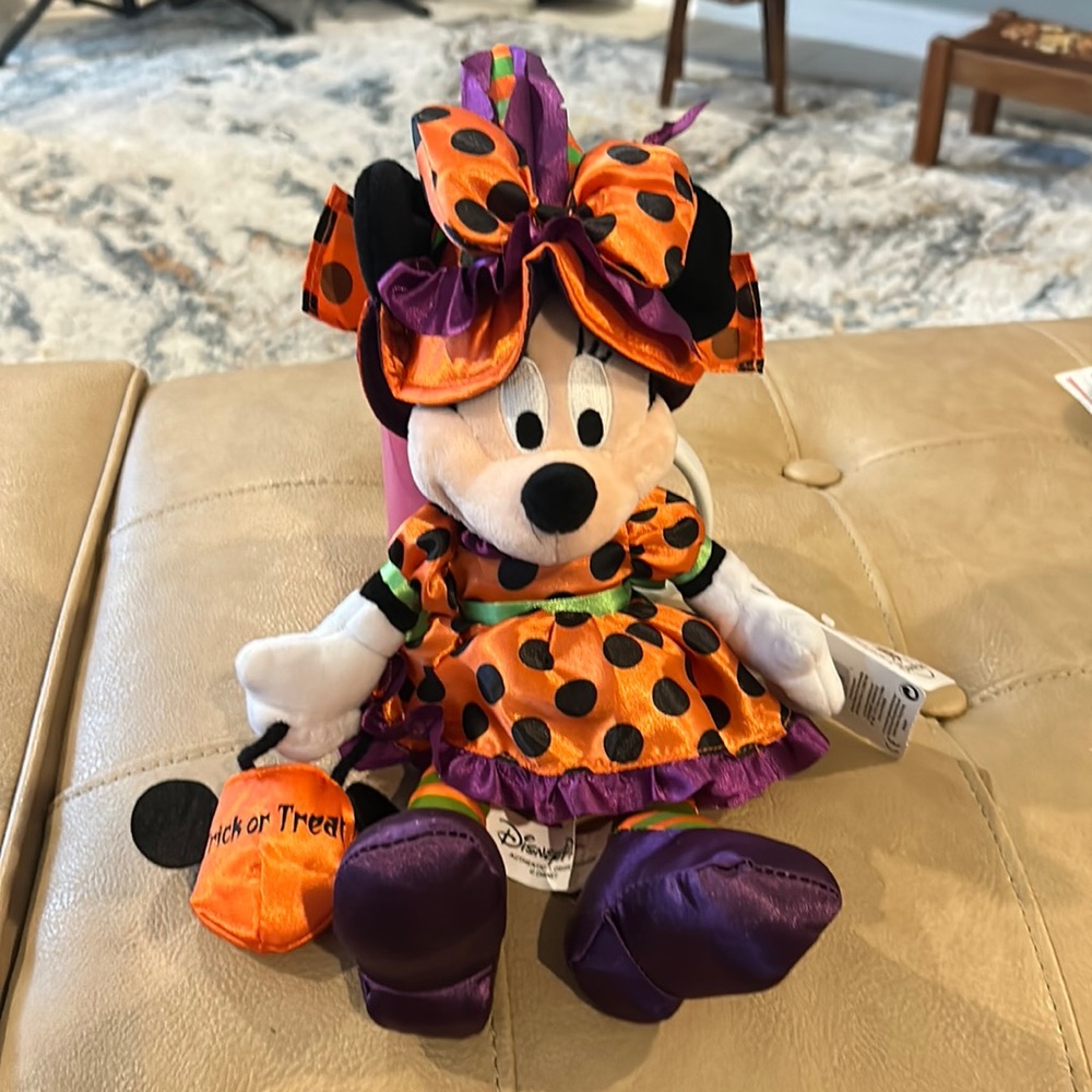 Disney’s Minnie mouse already for Halloween new with tags on